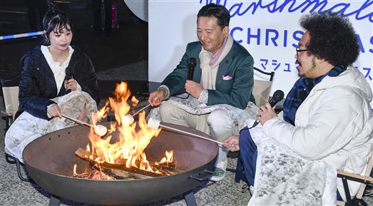 (3)マシュマロ焼き体験別角度_DSC6546 のコピー_19969_marked