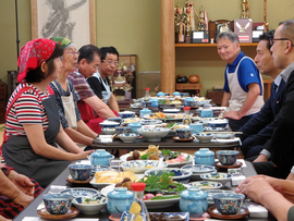 普茶料理おぎ春香会の皆さんと意見交換を行いました