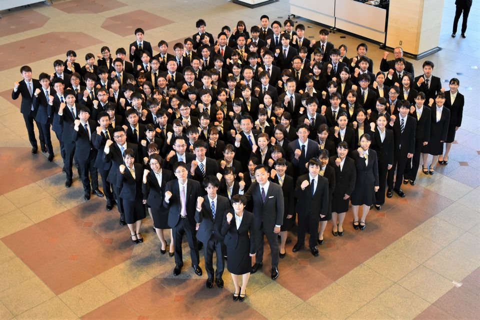 新規採用職員辞令交付式①