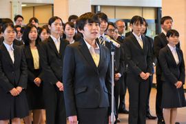 新規採用職員辞令交付式④