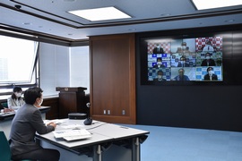 九州地方知事会臨時WEB会議 / 知事室TOP / 佐賀県