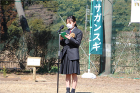 県立厳木高等学校　創立70周年記念事業　サガンスギ初出荷・初植樹式典が行われました。