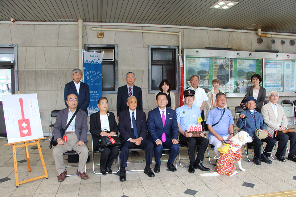 全国初！JRの駅でヘルプマークが受け取れるようになりました。