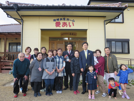 スタッフの皆さんと一緒に