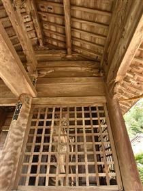仁比山神社の仁王門写真5