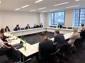 森山委員長意見交換
