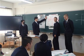 各班とりまとめ結果について発表