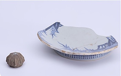 謎のエリア出土の権と鍋島焼