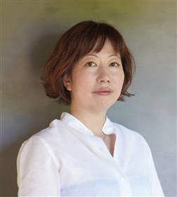 藤岡継美氏