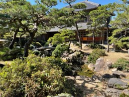 旧高取家住宅庭園(奥庭)