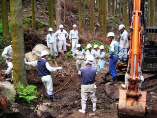 低コスト作業路作設研修