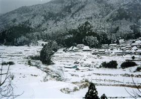 西の谷雪