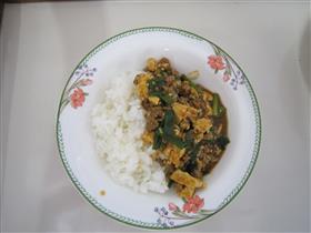 ひき肉の豆腐カレー