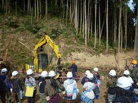 高性能林業機械見学