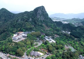 御船山全景