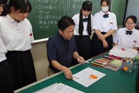 指導を受けている様子