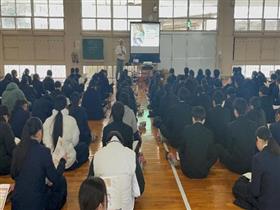 講演会の様子2枚目