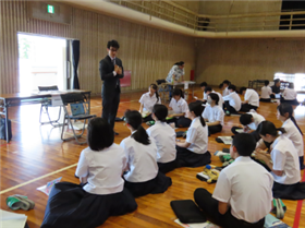 講師による説明の様子1枚目