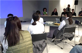 プレゼンテーションの様子