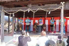 牛尾梅まつりの様子1枚目