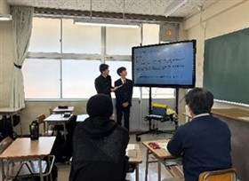 発表の様子2枚目