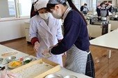 郷土料理調理実習2