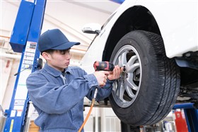 自動車工学科