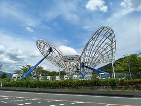 パビリオン組立の様子2