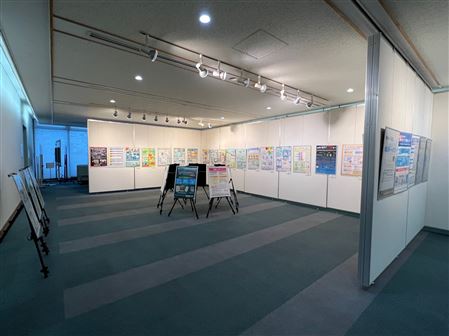 佐賀市立図書館